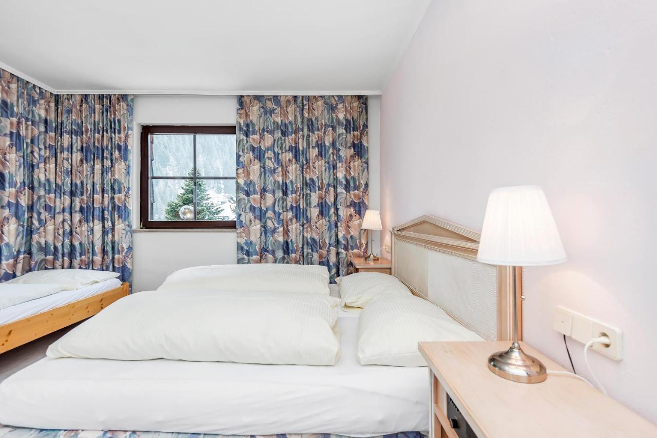 Pension Sylvia By Skinetworks Ischgl Exterior photo